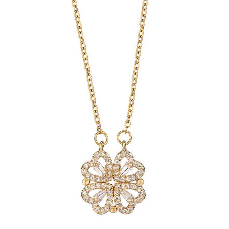 Versatile Four-Leaf Clover Necklace with Multiple Heart-Shaped Collarbone Chains That Wont Fade When Opened and Closed Y250704