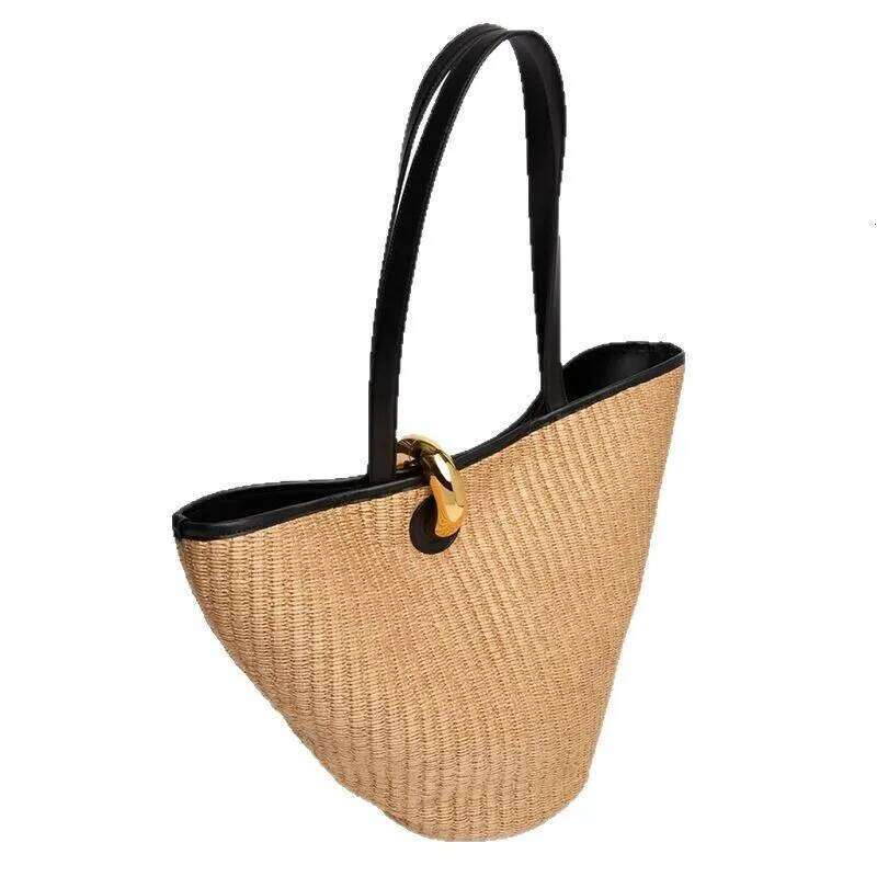 2025 New Trend Casual Large Capacity Raffia Grass Weaving Golden Buckle Straw Woven Irregular Shape Female Shoulder Bag