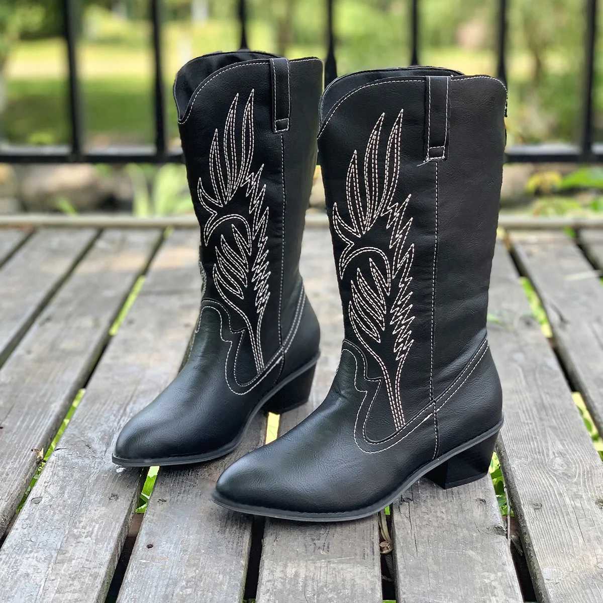 Fashion Slip on Shoes Ladies Elegant Thick Sole Long Knight Boots Cowboy Boots Goth Cowboy Boots for Women Z250704