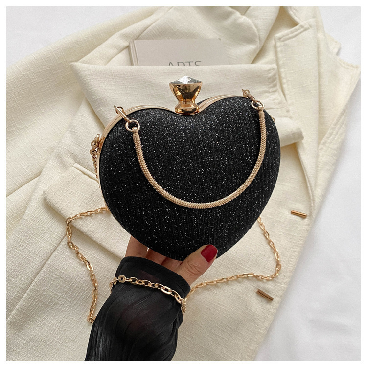 Designer's New Dinner Bag, High-end Cute Heart-shaped Small Bag, Women's Multifunctional Chain Handbag, Slanted Shoulder, Fashionable Trend,