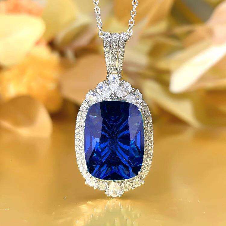 Heavy Craft High-end Artificial Red Pendant Large Necklace Elegant Exaggerated Royal Blue Gemstone Jewelry for Women 094