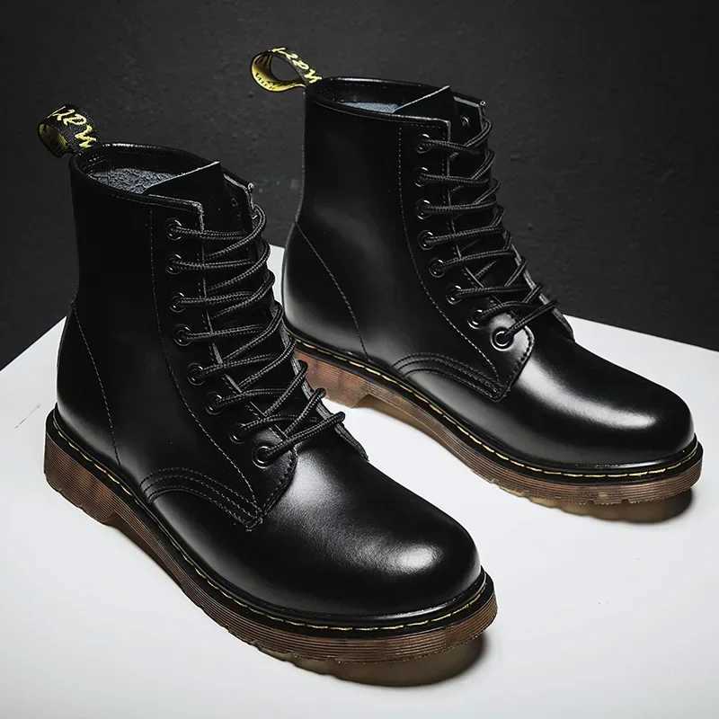 New Couple Boots Genuine Leather Motorcycle Shoes Breathable Waterproof Anti-Slip Warm Cotton Mens Womens Fashion Ankle Boots Z250704