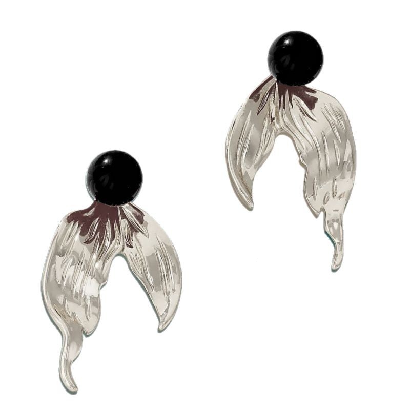 Fish Tail Koi Red Imitation Pearl Decoration High-end Ocean Style Earrings