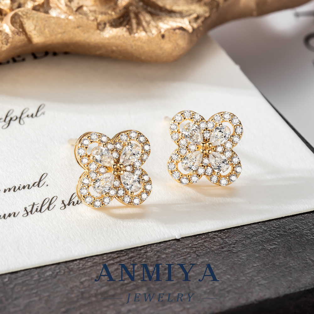 Luxury 18k Gold Plated Silver Jewelry for Women Premium 925 Clover Stud Earrings Four-Leaf Design for Gifts