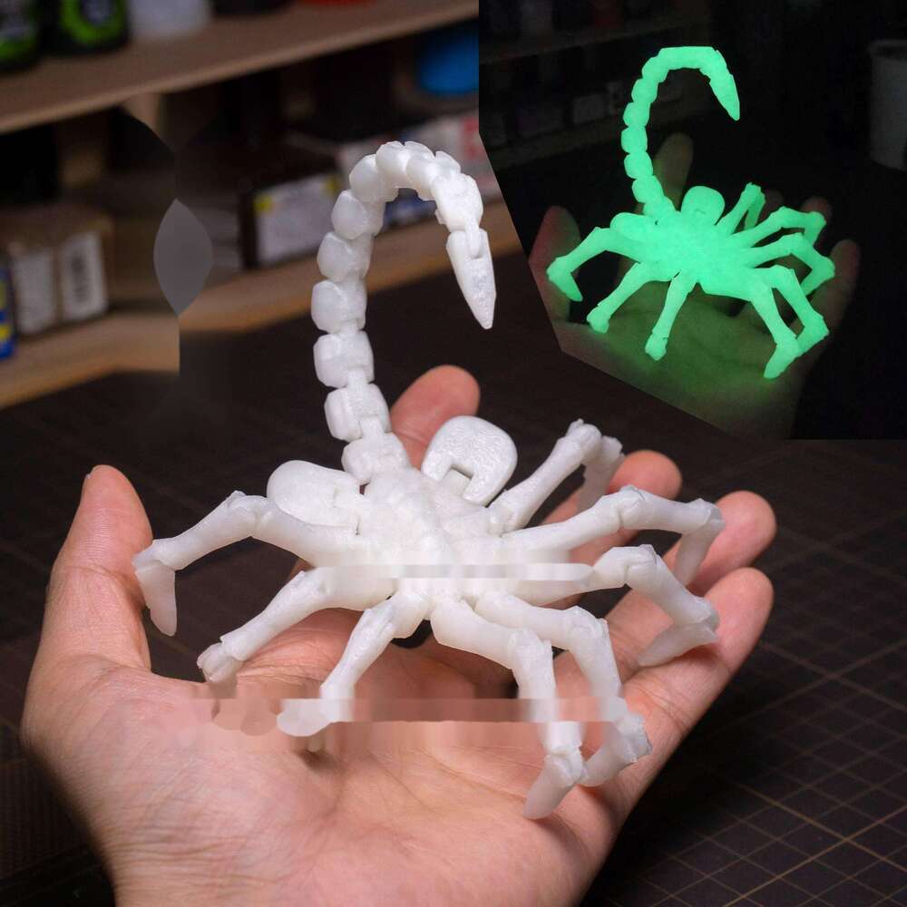 3D Printed Face-Hing Bug Alien One-Piece Joint Movable Children's Toy Gift Car Ornament Decoration Scene