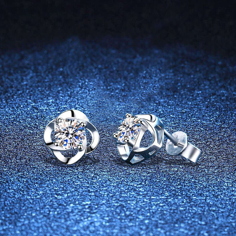 S925 Pure S925ier Four-Leaf Clover S925ame S925tyle EarringS925 50 PointS925 MoiS925S925anite S925tudS925 Women c1f