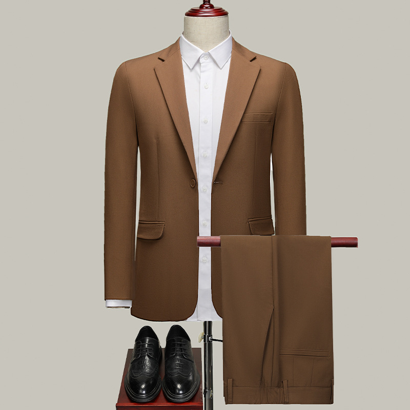 142 Elegant Men's Wedding Suit - Perfect Fit for Groomsmen Parties