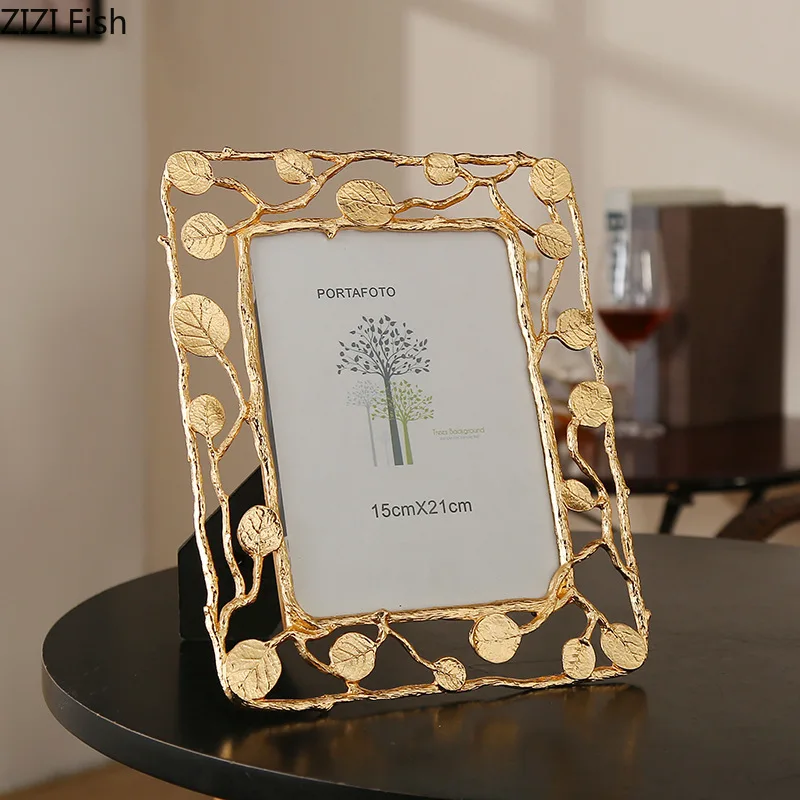 Gold Leaf Framed Decorative Picture Desk Decoration Family Portrait Frame Alloy Photo Frames Nordic Home Decor H260306