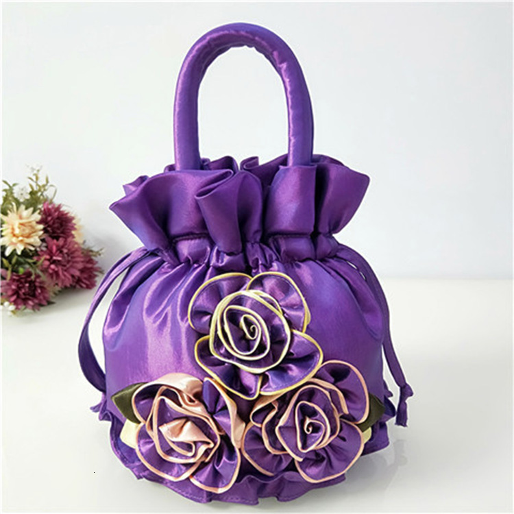 2025 Designer's New Phone Bag Coin Wallet Evening Dress Bag Women's Handbag Makeup Bag Flower Bucket Bag Handmade Women's Bag