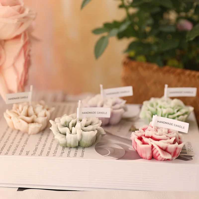 Carnation Flower-shaped Handmade Scented Candle Home Aromatherapy Ornaments Mothers Day Girls Hand Gift Party Decor W250704