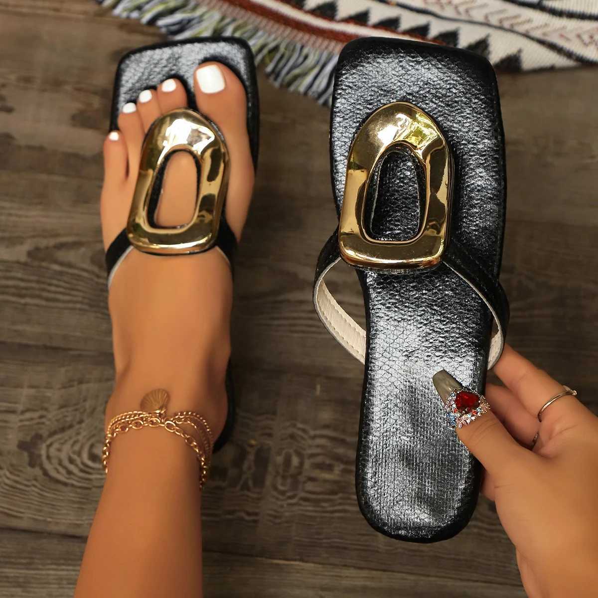 Women Slippers Luxury Metal Hollow Flip Flops Sandals Clip Toe Square Head Soft Slippers Women Comfortable Platform Slides Women W250704