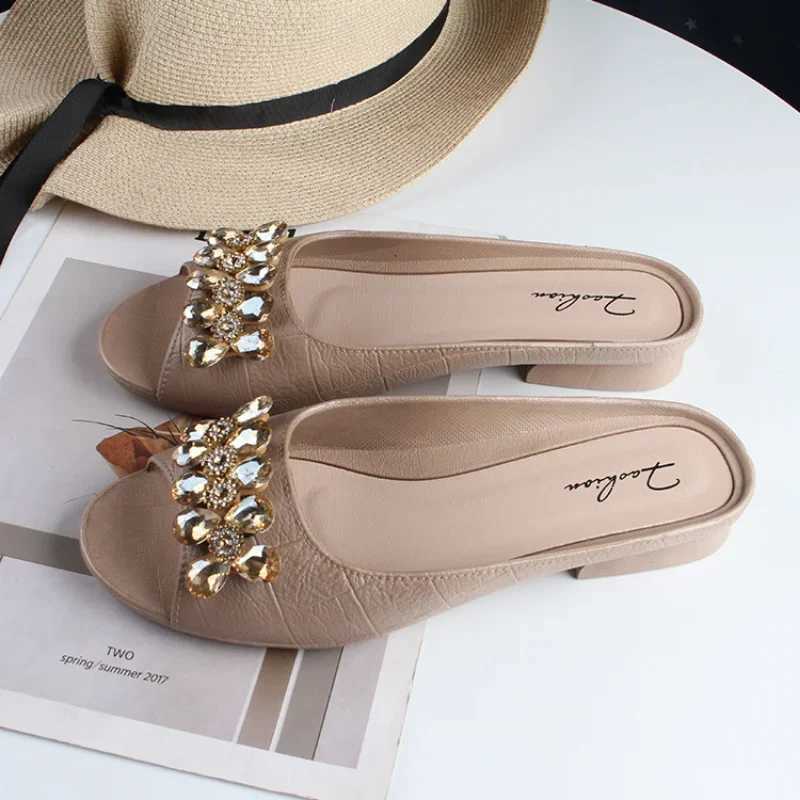 Sandals and Slippers Womens Summer Outer Wear Thick-soled Slippers Womens Rhinestone Hand-beaded Fashion Ladies Slippers W250704