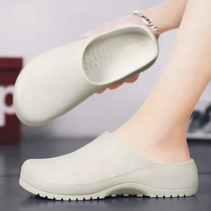 Comfortable Clogs for Women Men Eva Slip-on Chef Nurse Shoes Waterproof Slippers Lightweight Hospital Kitchen Safety Sandals W250704