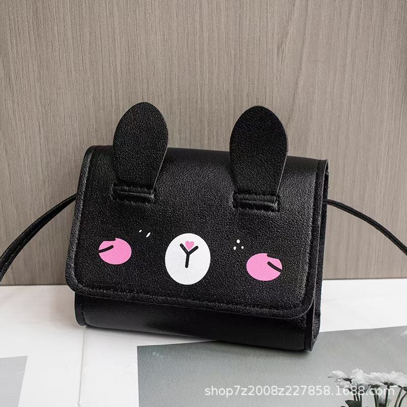 Designer 2025 Summer Women's Bag New Fashionable Girl's Small Bag High End Cute Shoulder Bag Crossbody Bag Free Shipping