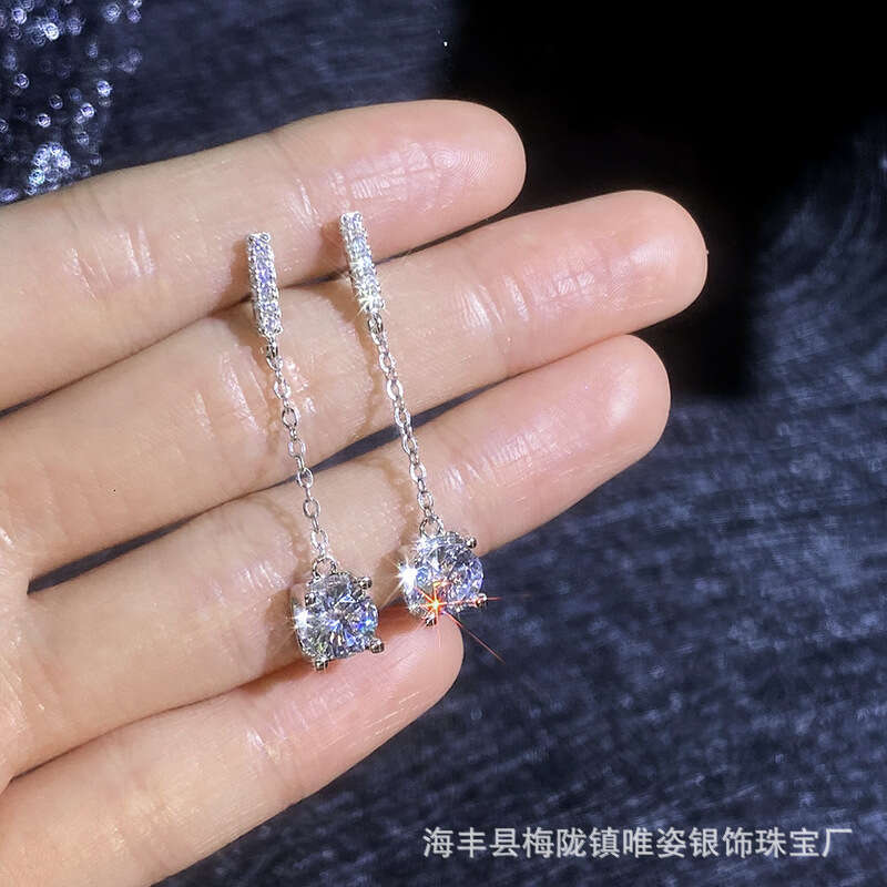 S925terling S925ier ClaS925S925ic Bull Head TaS925S925el EarringS925 JapaneS925e and Korean MinimaliS925t Ear Line 1 caratS925 MoiS925S925anite 293