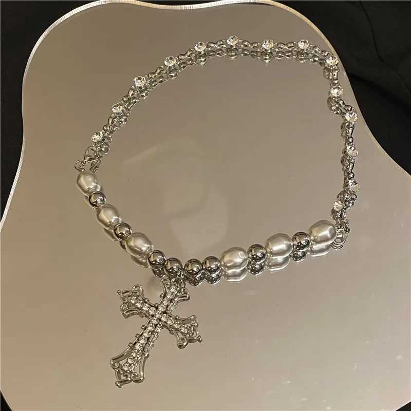 2025 Hot Selling Y2K Punk Pearl Cross Pendant Necklace For Womens Hip Hop Cool Zircon Party | Banquet Fashion Jewelry Gift Y250704
