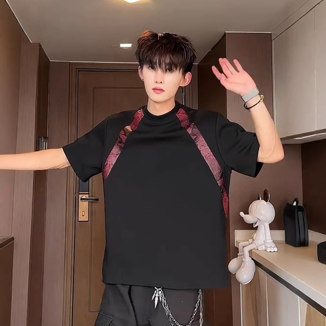 American Style Regular Shoulder Short Sleeve Men's 2025 Summer New Trendy Brand Patchwork Designer Short Sleeves Design T-shirt Boxy Half Sleeve