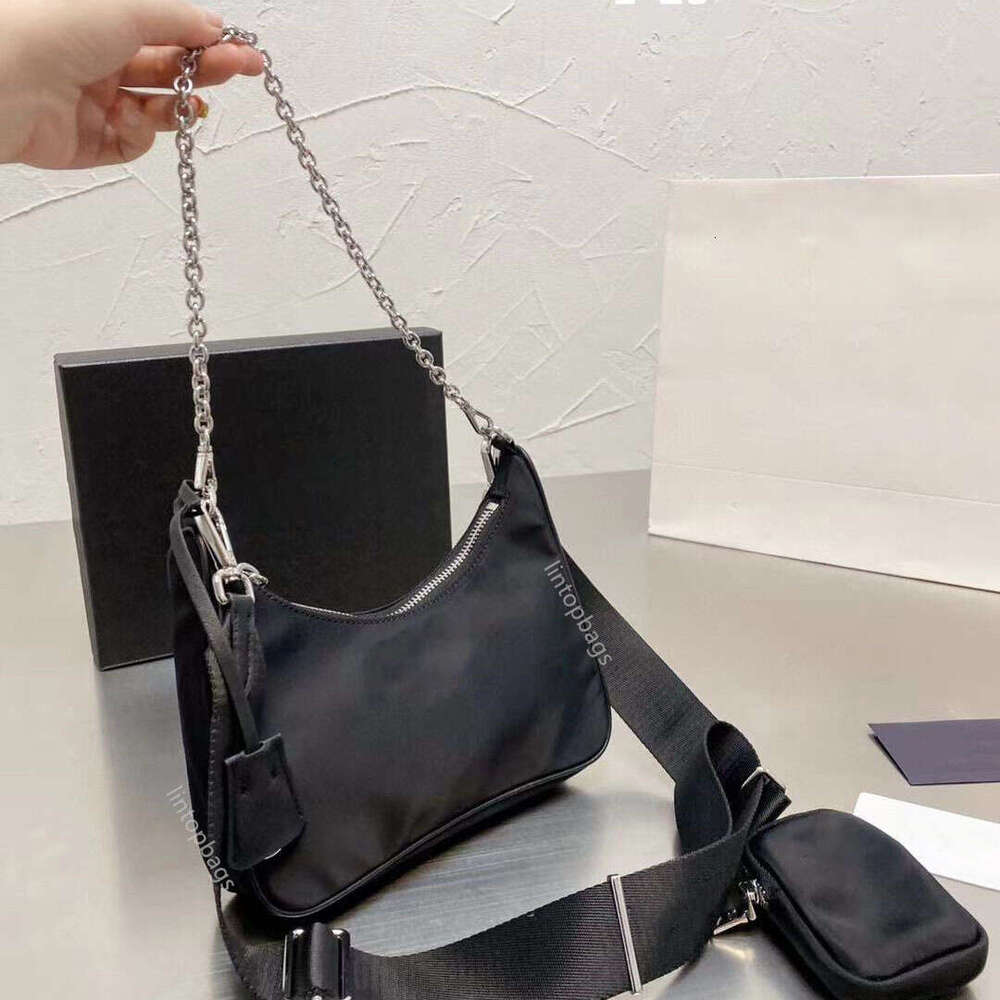 luxury Shoulder high quality nylon Handbags Bestselling wallet women bags Crossbody bag Hobo purses Designer Shoulder Bag messenger bag chain sling bag