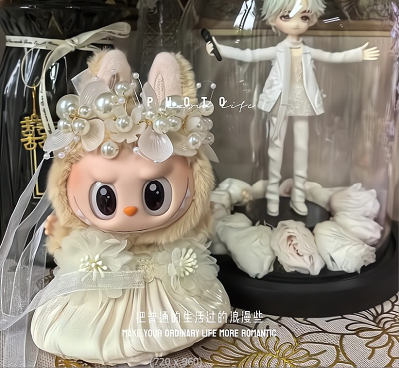 2026 new Labubu Ra ab 17 cm doll costume advanced design custom heartbeat Pearl hat gorgeous dress with wings WW 010 Designer