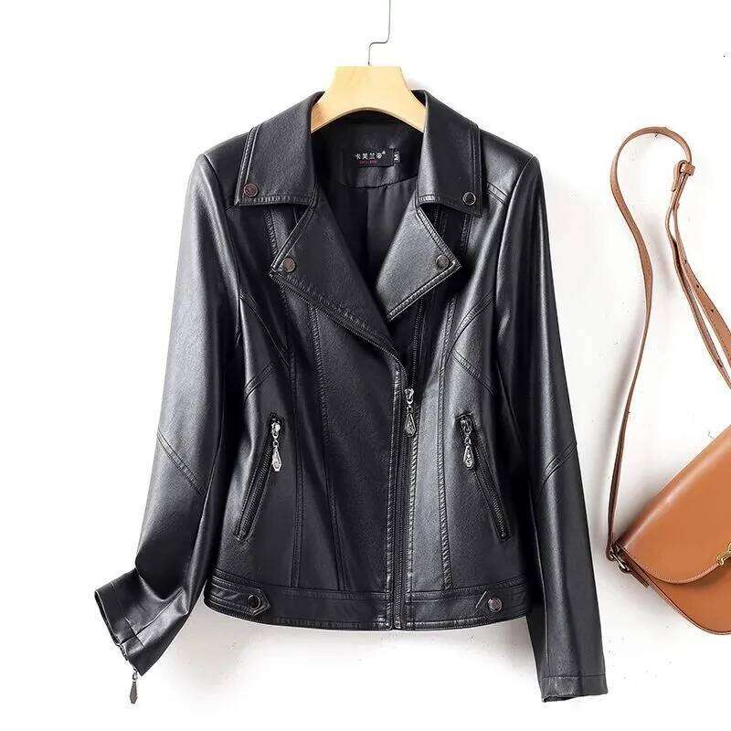 SpringAutumn New Sheep Female Rivet Locomotive Slim Corium Leather Jacket Suit Collar Zipper Short Outwear