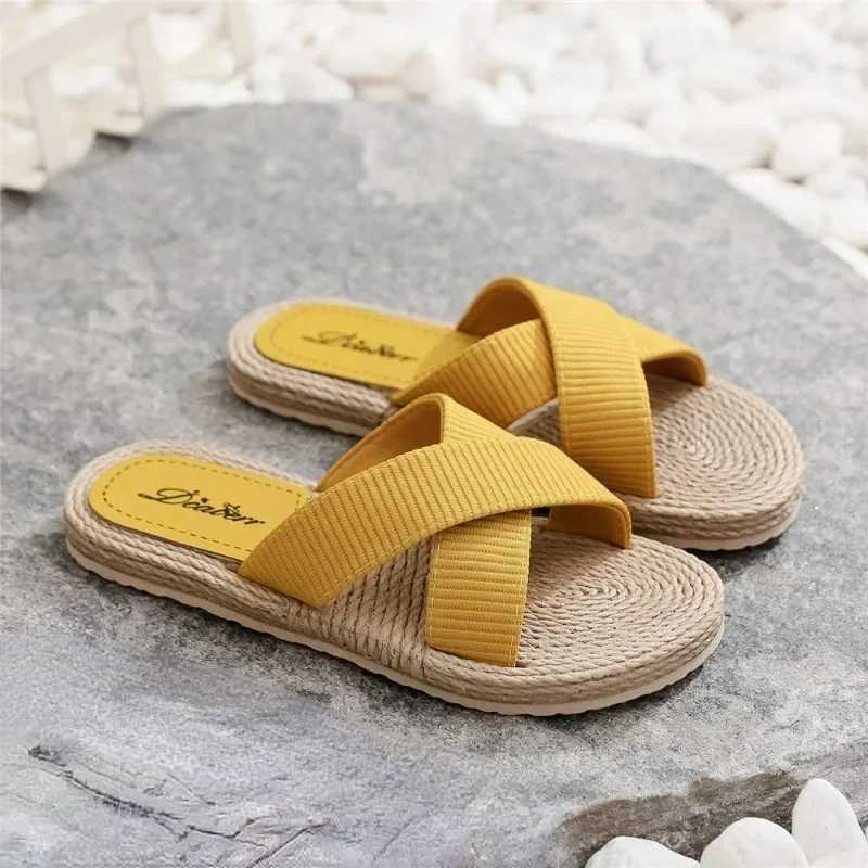 Ladies New Slippers Summer Cross Drag Fashion Hemp Rope Outer Wear Slippers Casual Sandals and Slippers W250704