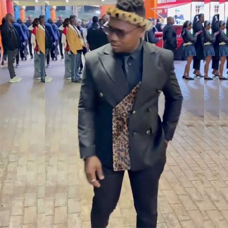 Fashion Black Mens Suits High Quality Double Breasted Peak Lapel Male Clothing Regular Length Customzied 2 Piece Jacket Pants X250704