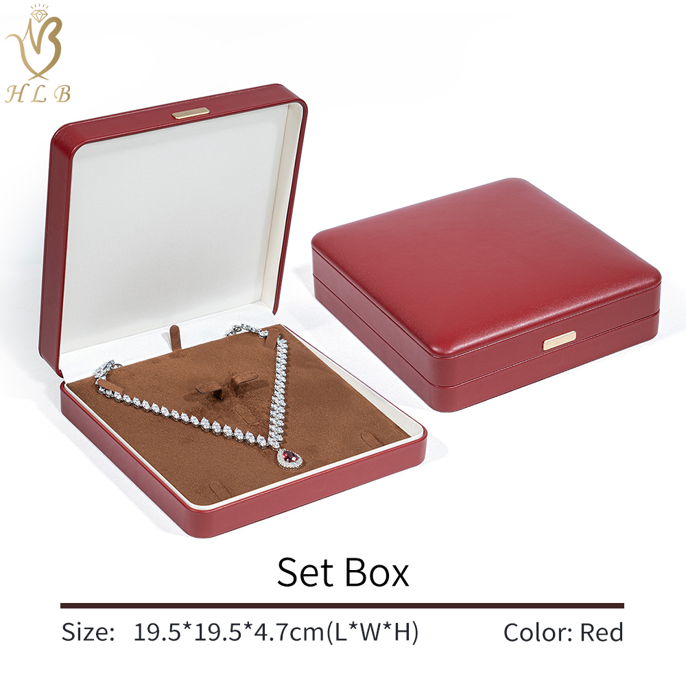 Elegant Diamond Case for Precious Pieces Fully Tailored Interior and Exterior Finishes