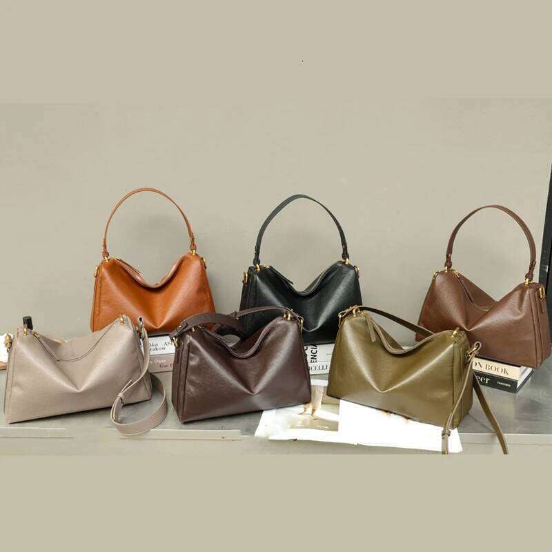 Luxurious designer 2025 fashion style, Hifashion 100% genuine leather underarm shoulder bag, crossbody bag, top handle, women's handbag.
