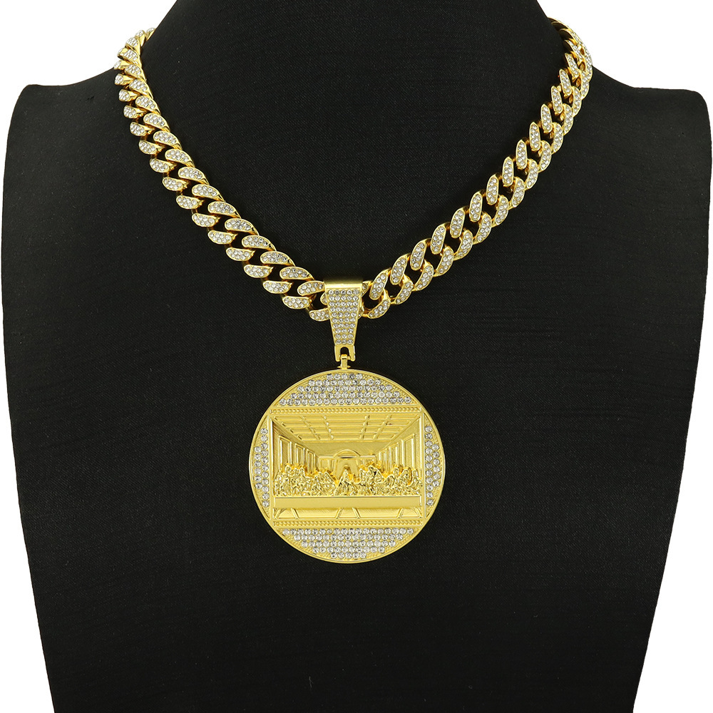 Free Shipping 2025 New Designer Accessories European And American Hip-hop Exaggerated Large Disc Pendant Necklace Dominant Trendy Men Cool Cuban Neckl