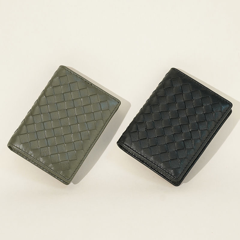 Free Shipping Designer Bag 2025 New Card Holder Women Business Card Case Men Small Exquisite High-end Card Sleeve Portable Business Woven Card Holder 