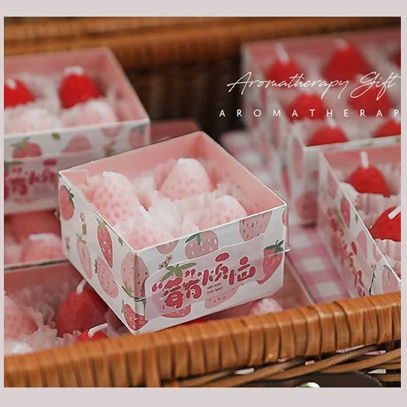 4/6/9PCS Strawberry Shaped Scented Candles Gift Box Handmade Realistic Fruit Scented Aromatherapy Mini Candles Home Decor Gifts W250704