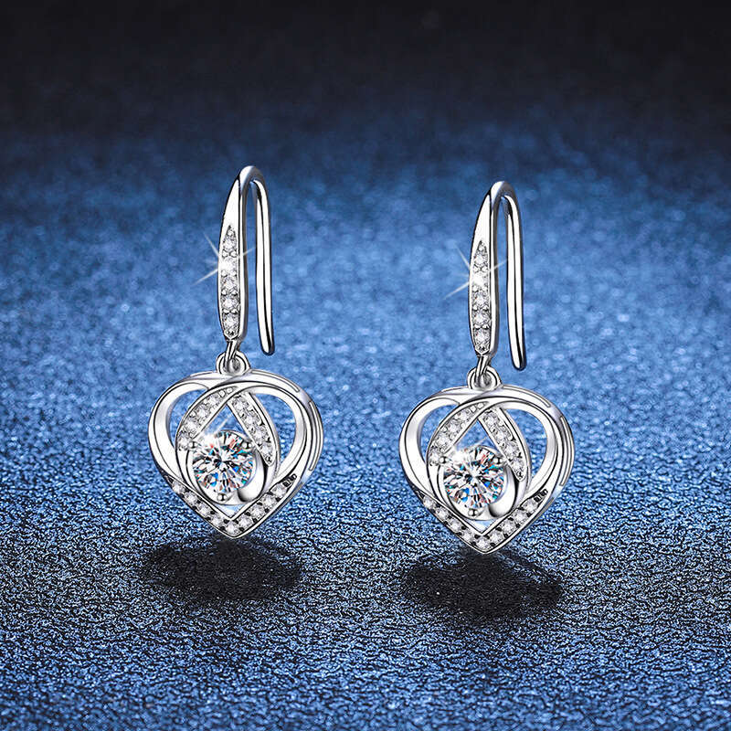 S925 S925terling S925ier EarringS925 Women Heart-S925haped Love Hook 0.6 caratS925 MoiS925S925anite Ear Jewelry 9a3