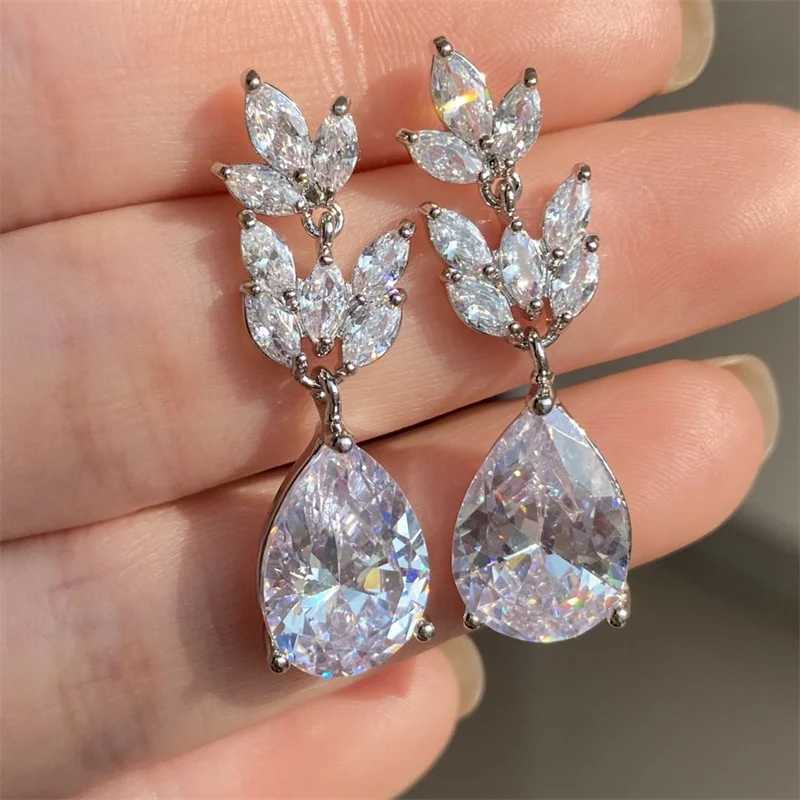 ZAKOL Hot Selling Romantic Water Drop Cubic Zircon Dangle Earrings for Women Fashion Leaf Bridal Wedding Jewelry EP012 Y250704