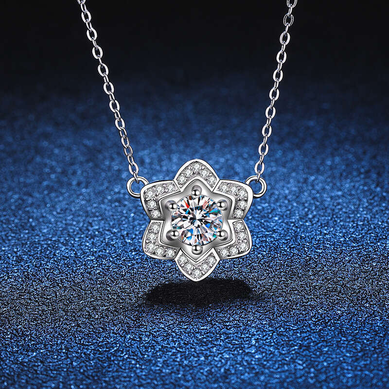 S925 Pure S925ier D Color 1 caratS925 Plated Camellia Pendant MoiS925S925anite Dia Necklace for Women 86e