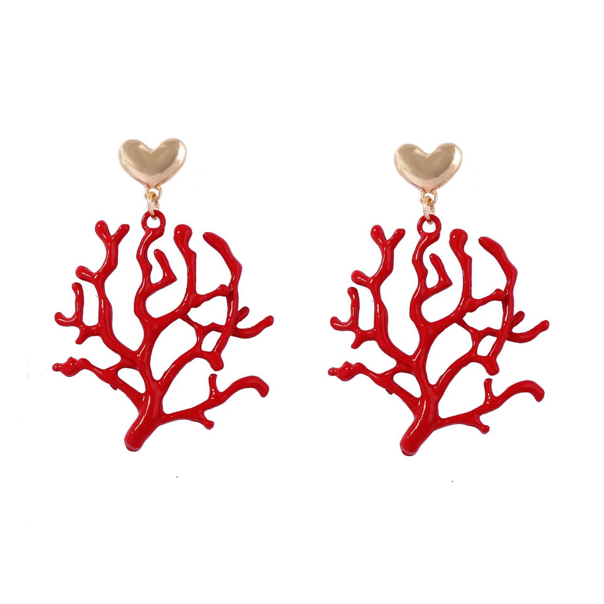 Digadagu Metal Red Coral Dangle Earrings New Womens Simple Exaggerated Earrings Daily Jewelry Accessories Y250704