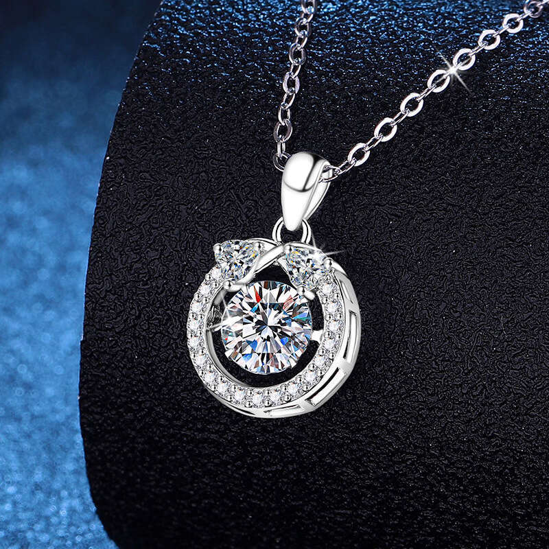 S925 Pure S925ier Valentine'S925 Day Heart-S925haped Dynamic Pendant for Women 1 caratS925 MoiS925S925anite Necklace 99b