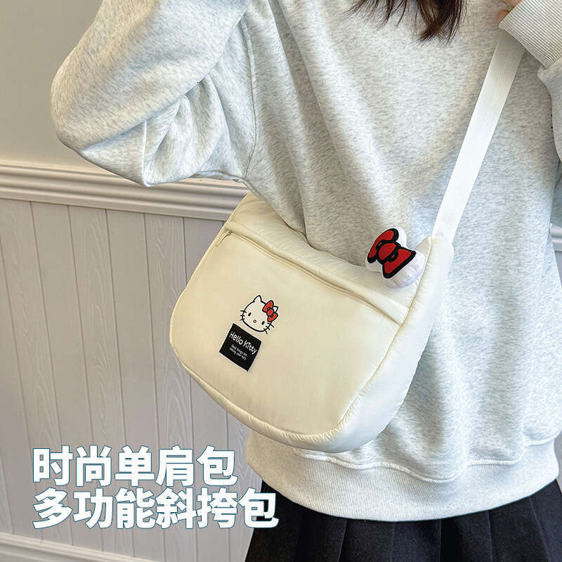 New Large Capacity High Appearance Shoulder Cartoon Cute Bowknot Down Crossbody Bag