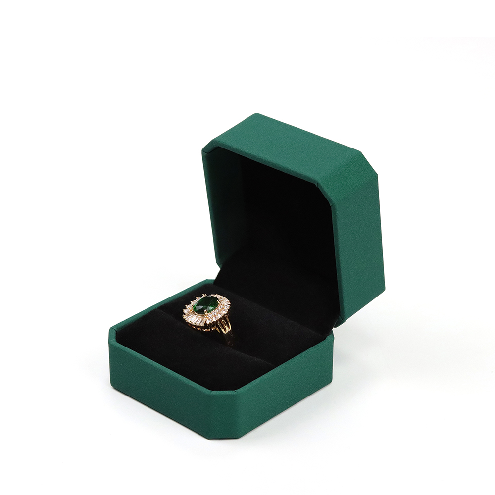 Premium Octagonal Metal Jewelry Case Durable Design with Elegant Brushing Touches and Engraved Tags