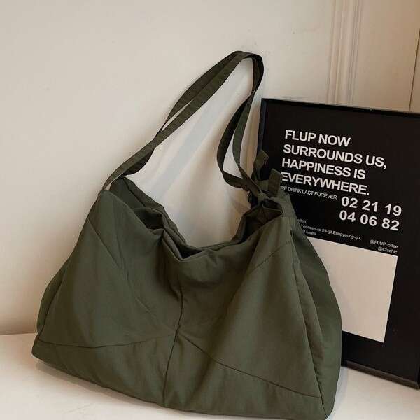 New Tote Nylon Solid Color Crossbody Student Minimalist Large Capacity High-end Feel Women's Shoulder Bag Fashion Versatile