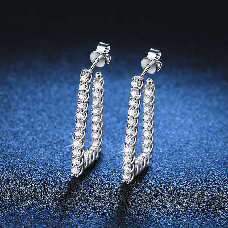 S925 Pure S925ier EarringS925 L-S925haped Light InS925 S925tyle Full Dia MoiS925S925anite S925tudS925 5ca