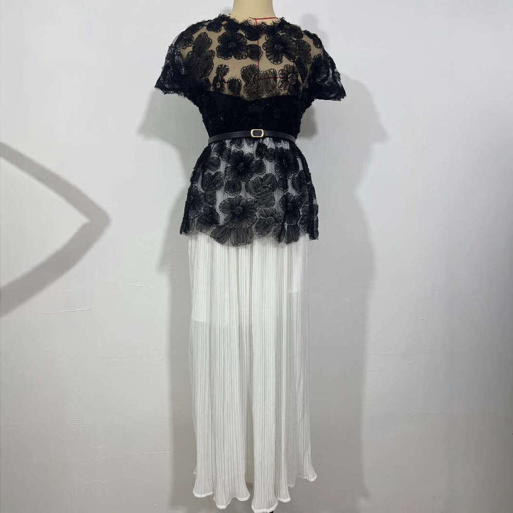 White Skirt Maxi Skirt Spring New Fashion Casual Cute Lace Floral Strap Dress Long Skirt