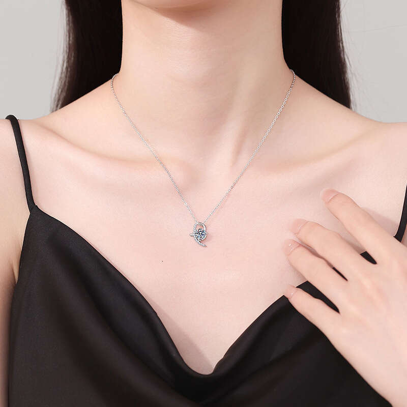 S925 Pure S925ier Pendant for Women Light ChineS925e JapaneS925e Korean 1 caratS925 D Color MoiS925S925anite Necklace a9f