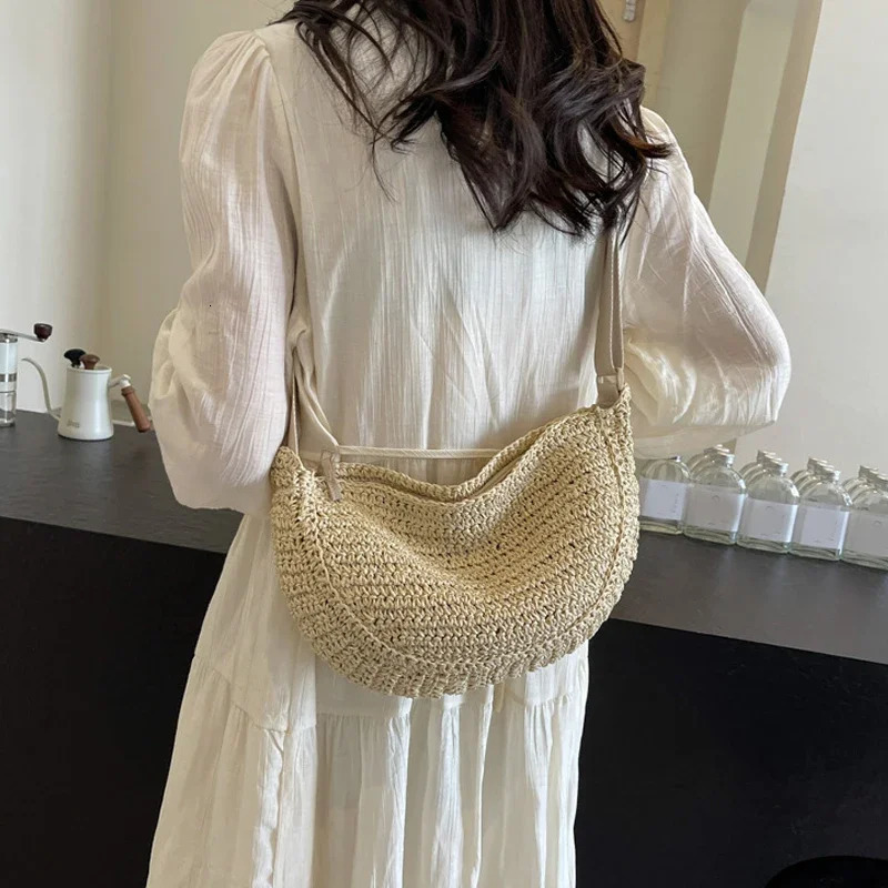 Forest Lazy Style Crossbody Bag Bohemian Handmade Grass Woven Bag Leisure Vacation Beach Womens Woven Dumpling Handbag 250701