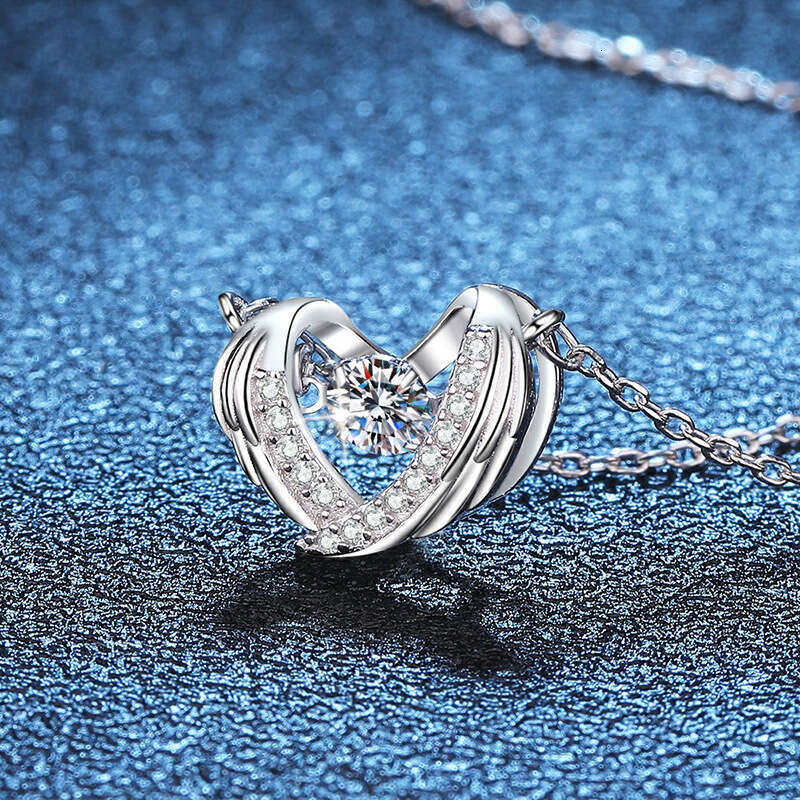 S925 Pure S925ier Guardian WingS925 Beating Heart Pendant D Color 30 caratS925 MoiS925S925anite Necklace 3a2