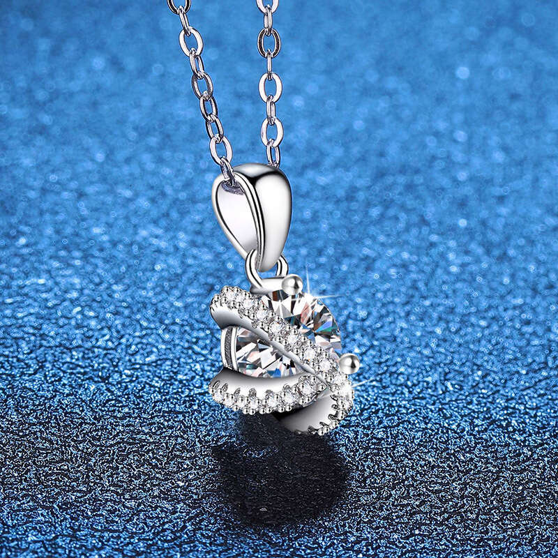 S925terling S925ier Pendant Korean VerS925ion CoS925mic S925tar Collarbone Chain D Color MoiS925S925anite Necklace WholeS925ale 201