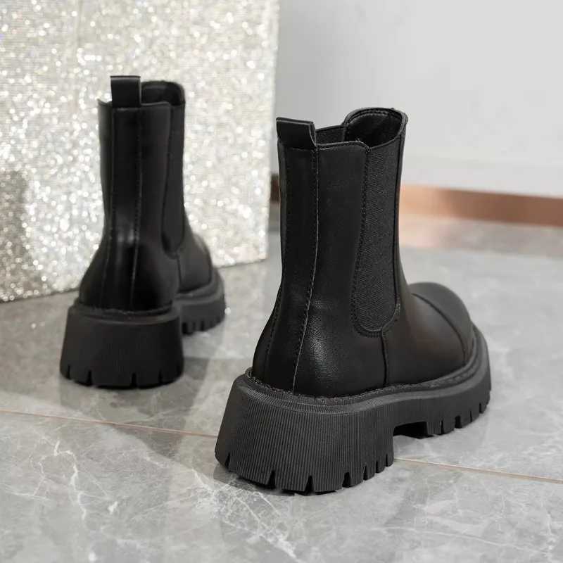 Square Heel Lolita Boots Womens Low Shoes Designer Chelsea Round Toe Boots-Women Ankle Med Ladies Fashion Spring Autumn Z250704