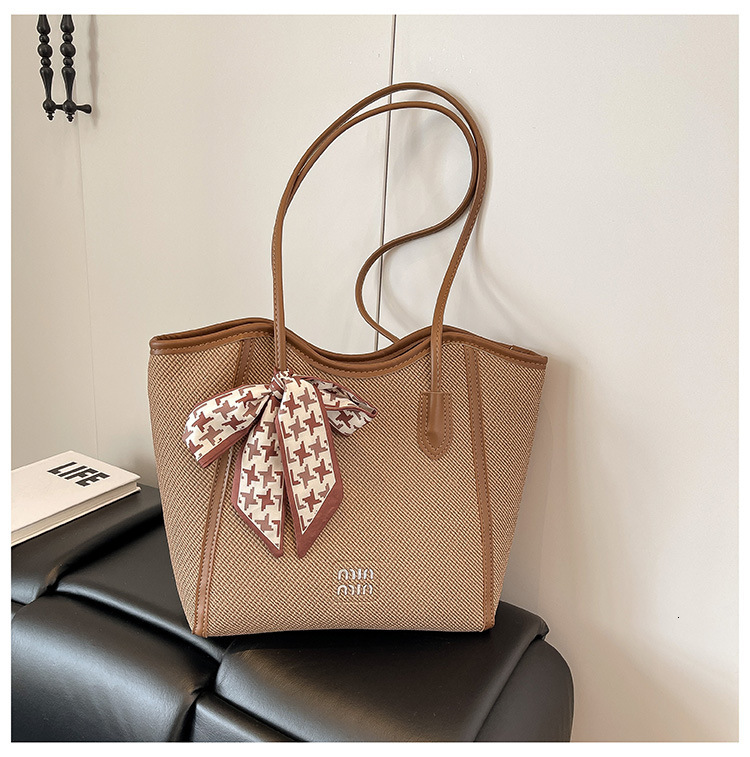 Designer Luxury Bag, Fashionable Multi-functional High-end Retro Commuting Large Capacity Bag, 2025 New Style Women's Bag, Popular Shoulder Bag, 