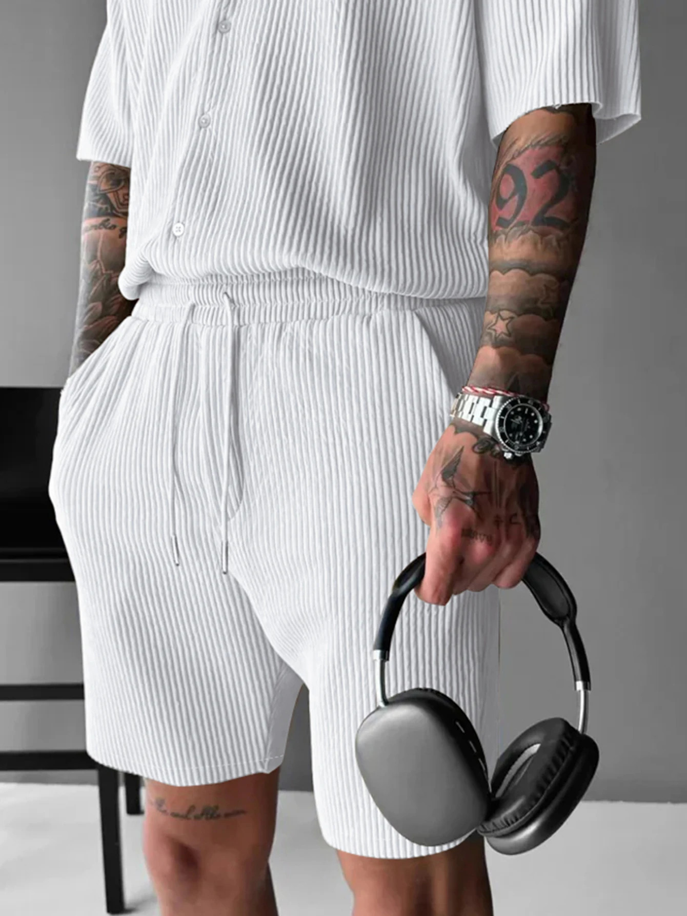 Mens shorts fitness breathable summer solid color casual street beach corduroy drawstring fashion loose fitness sports pants 250704