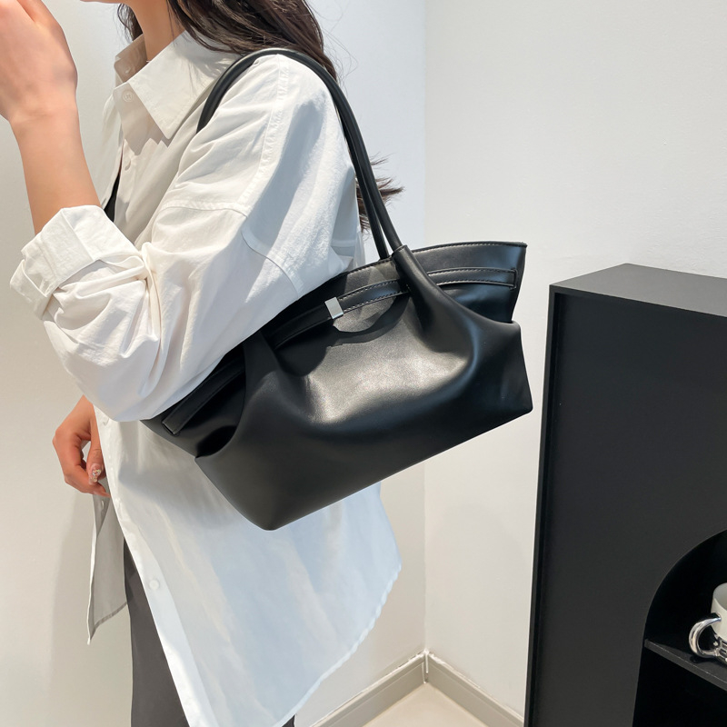 hot free shipping designer Cross Body for woman fashion bucket Plain Casual handbag Distressed shoulder bag white black