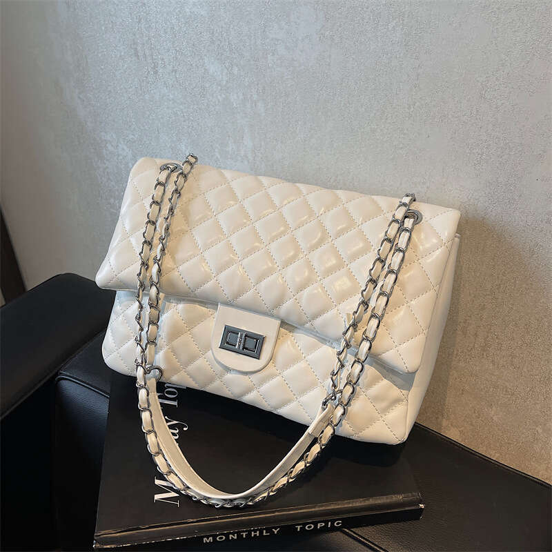 Large Capacity Small Chanel Style Single Shoulder For New Women, Autumn Winter 2025 New Fashion Versatile Chain Crossbody Bag
